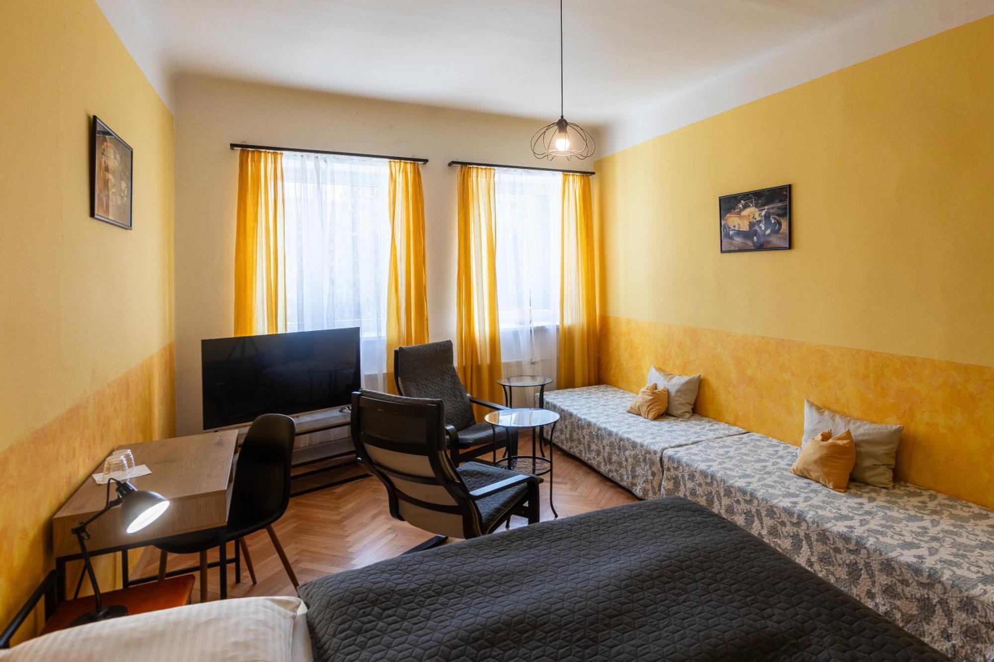 Hotel Atlas Ceske Budejovice Kültér fotó