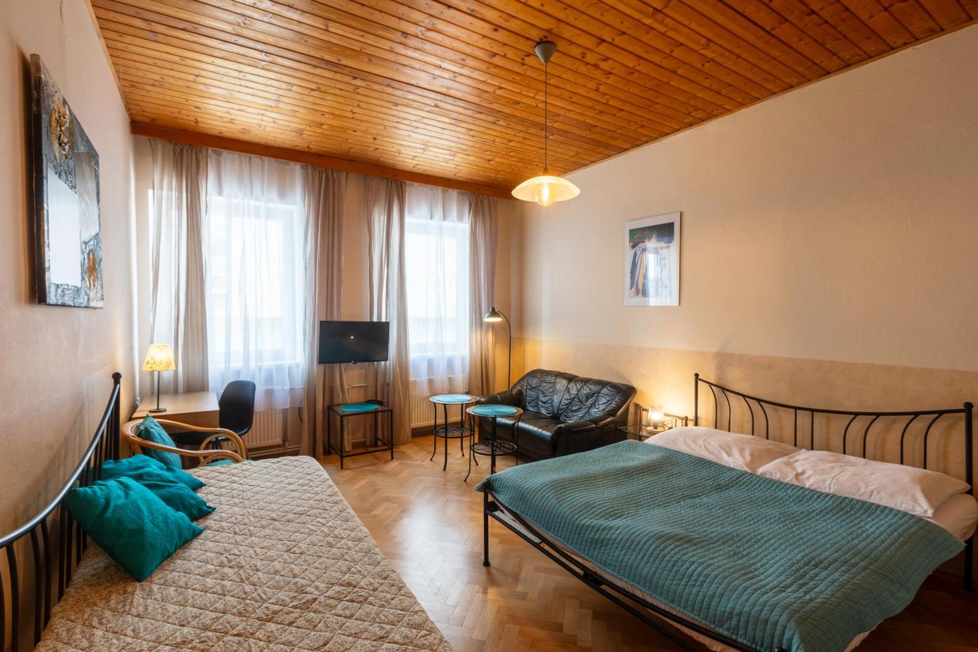 Hotel Atlas Ceske Budejovice Kültér fotó