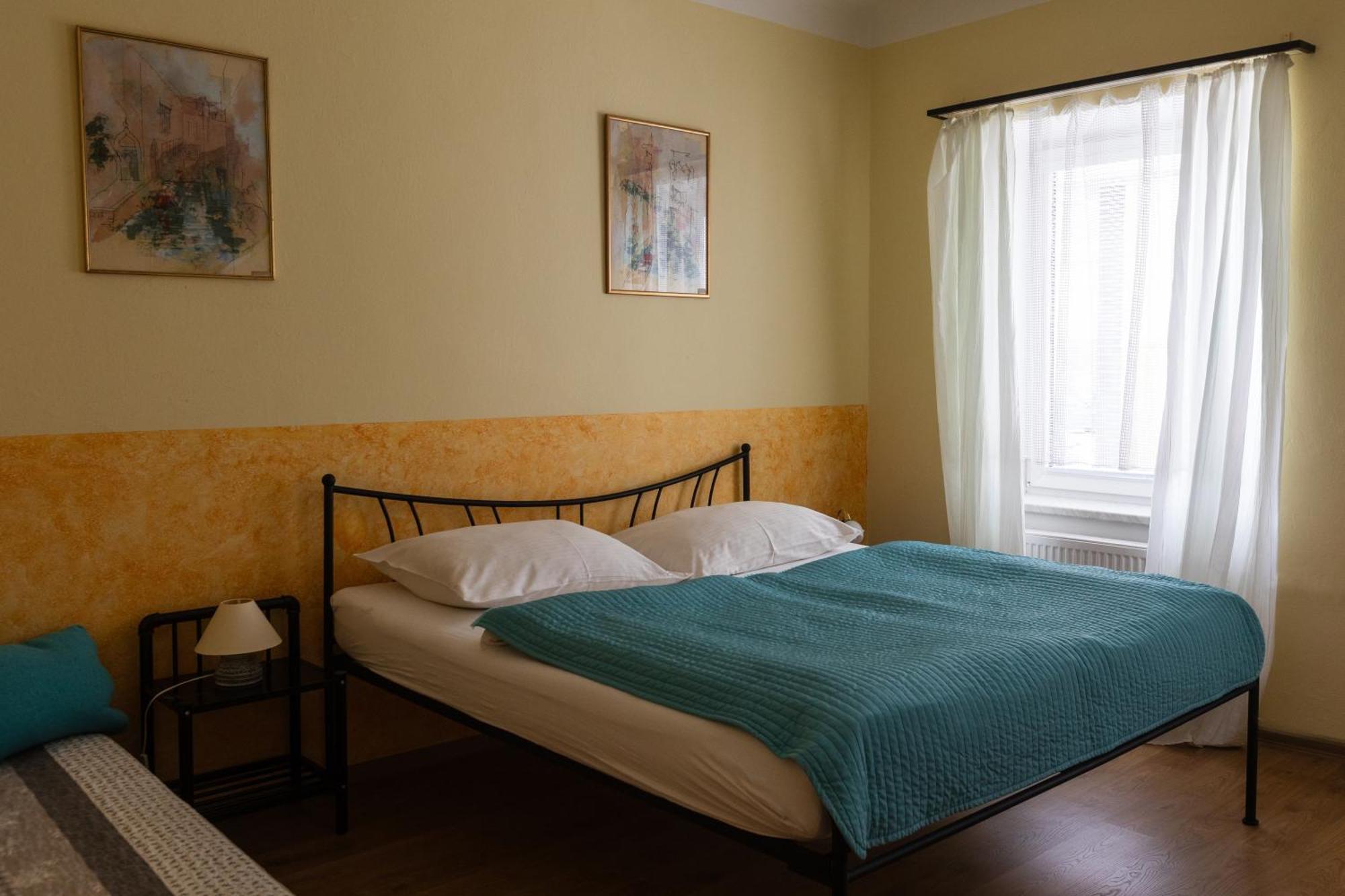 Hotel Atlas Ceske Budejovice Kültér fotó