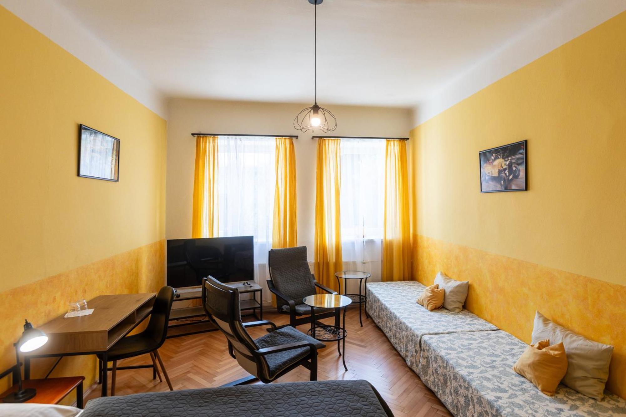 Hotel Atlas Ceske Budejovice Kültér fotó