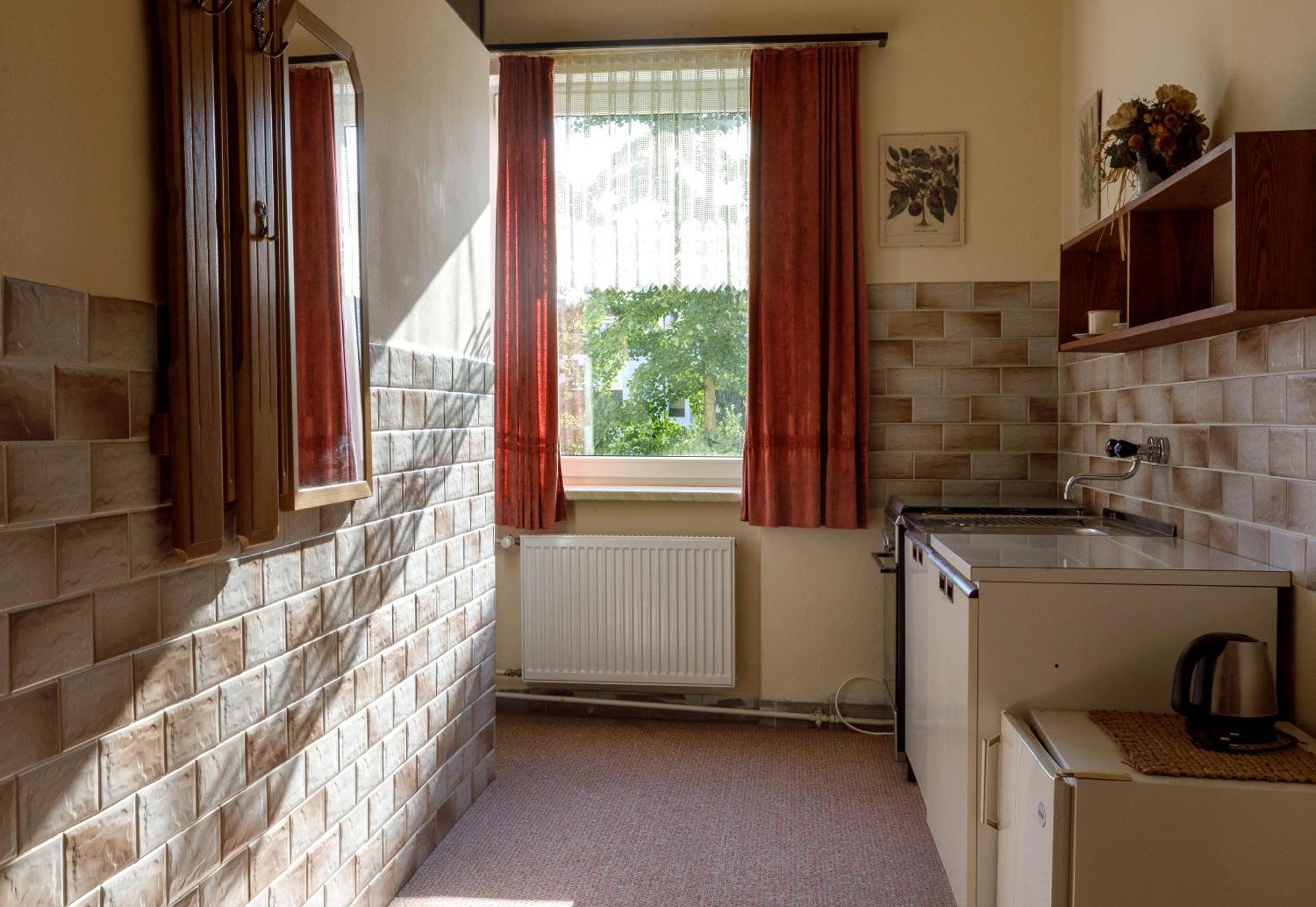 Hotel Atlas Ceske Budejovice Szoba fotó